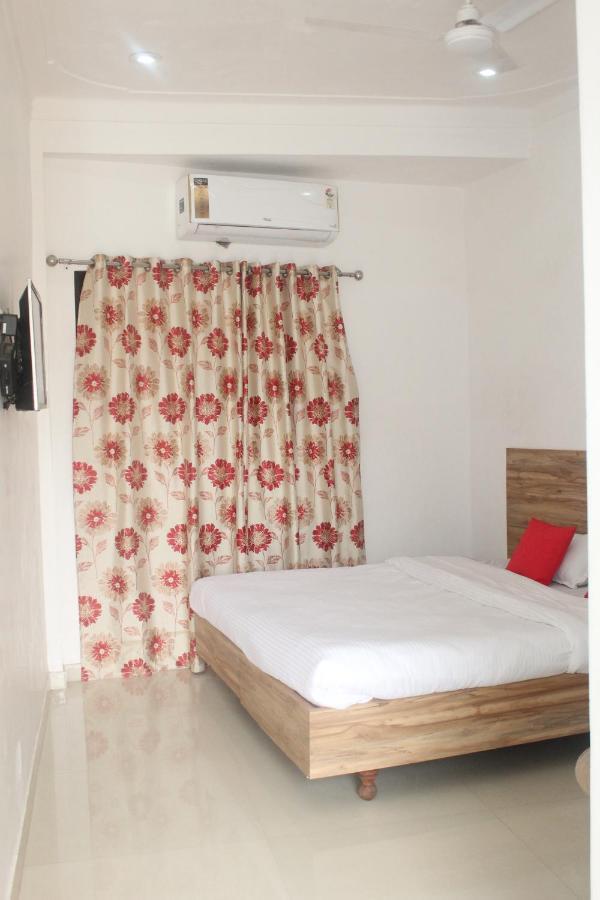 Hotel Heritage High Удайпур Екстериор снимка
